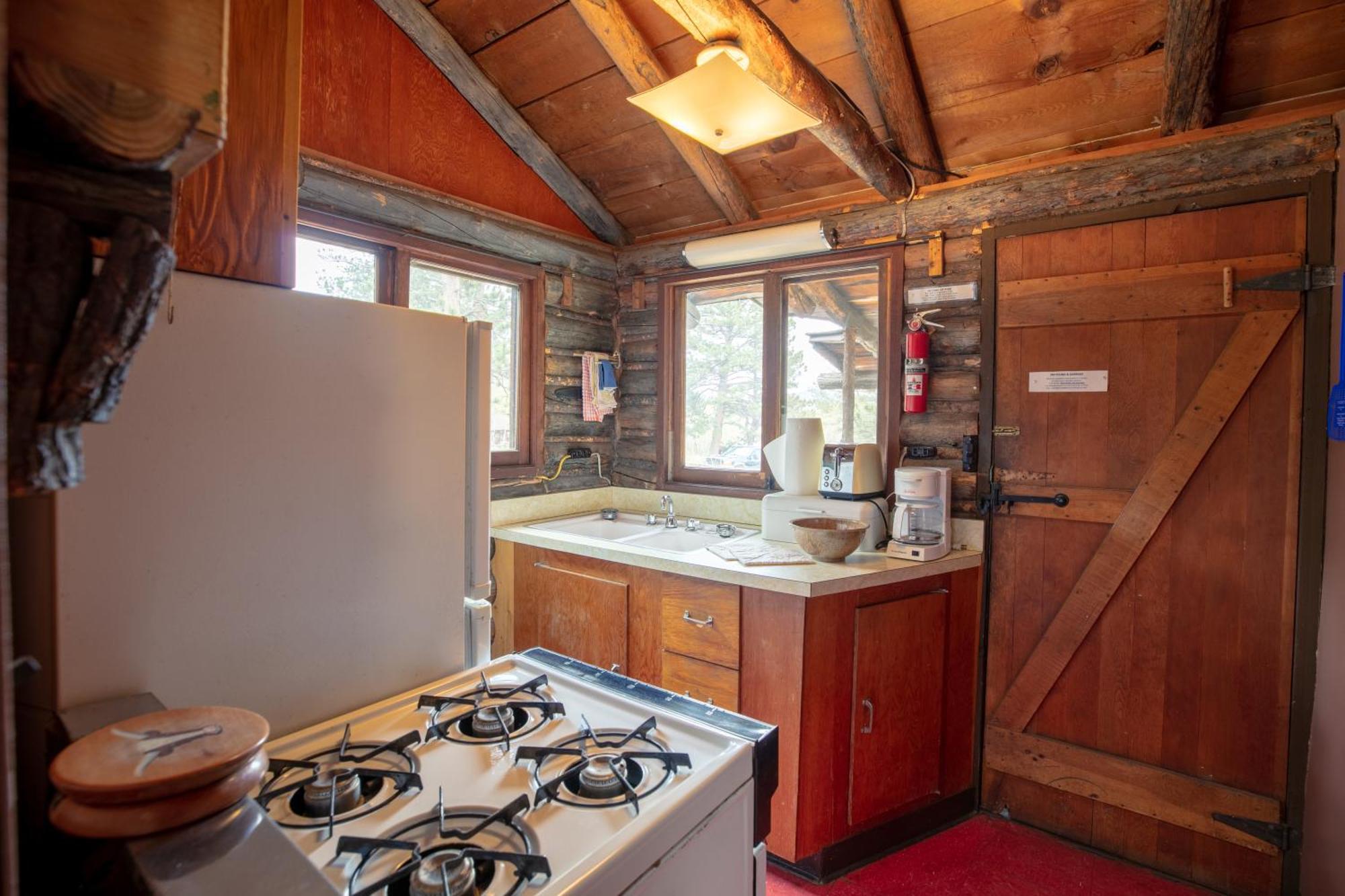 The Meeker Park Lodge Allenspark Экстерьер фото